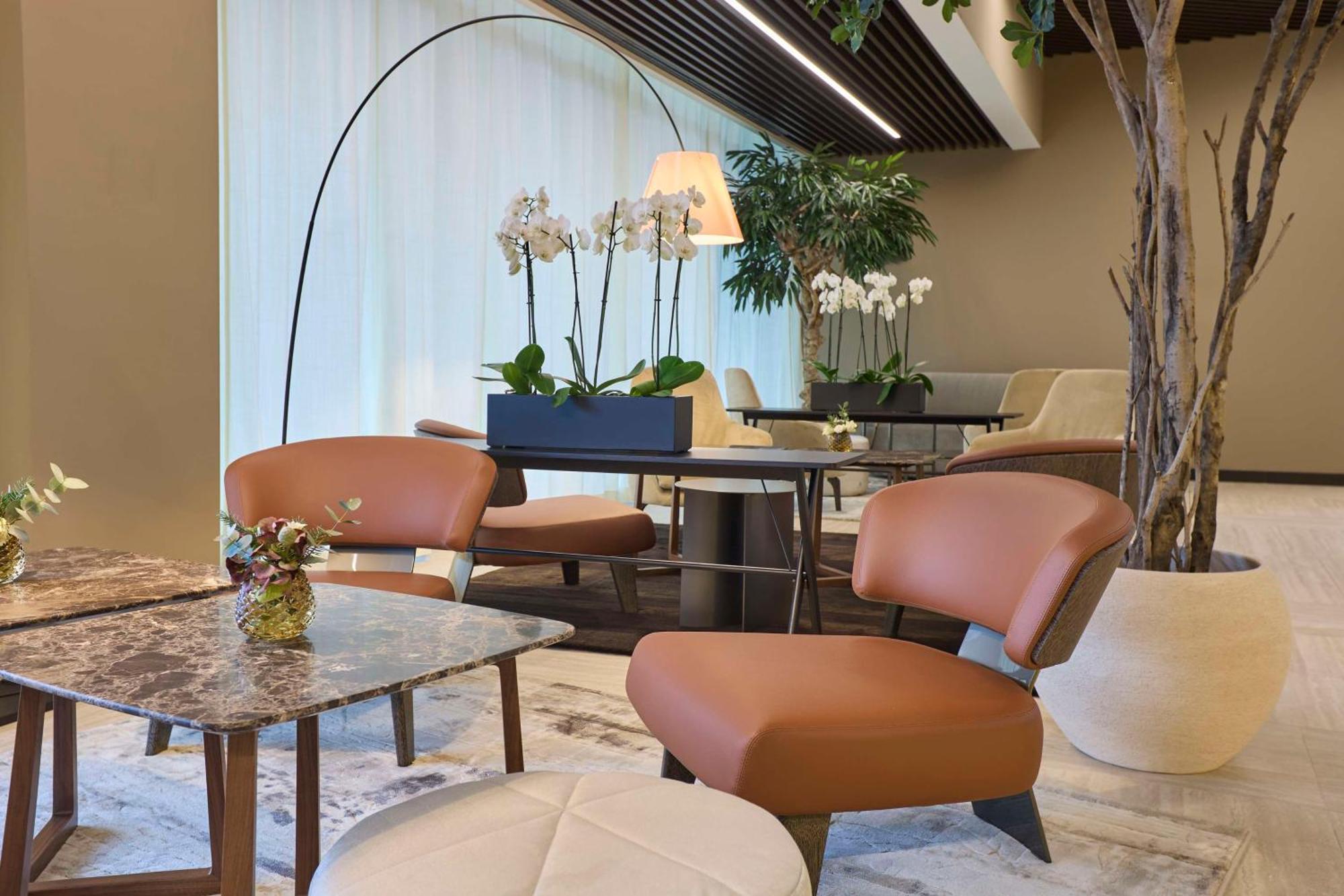 Radisson Blu Hotel, Bergamo Choruslife ภายนอก รูปภาพ