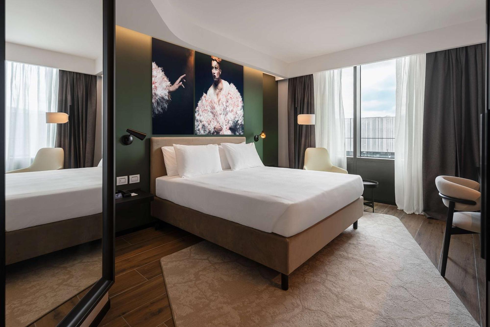 Radisson Blu Hotel, Bergamo Choruslife ภายนอก รูปภาพ