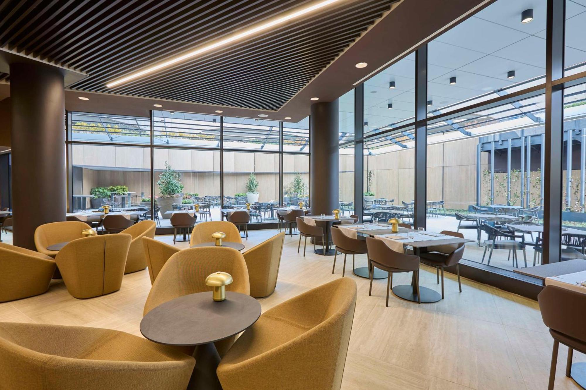 Radisson Blu Hotel, Bergamo Choruslife ภายนอก รูปภาพ
