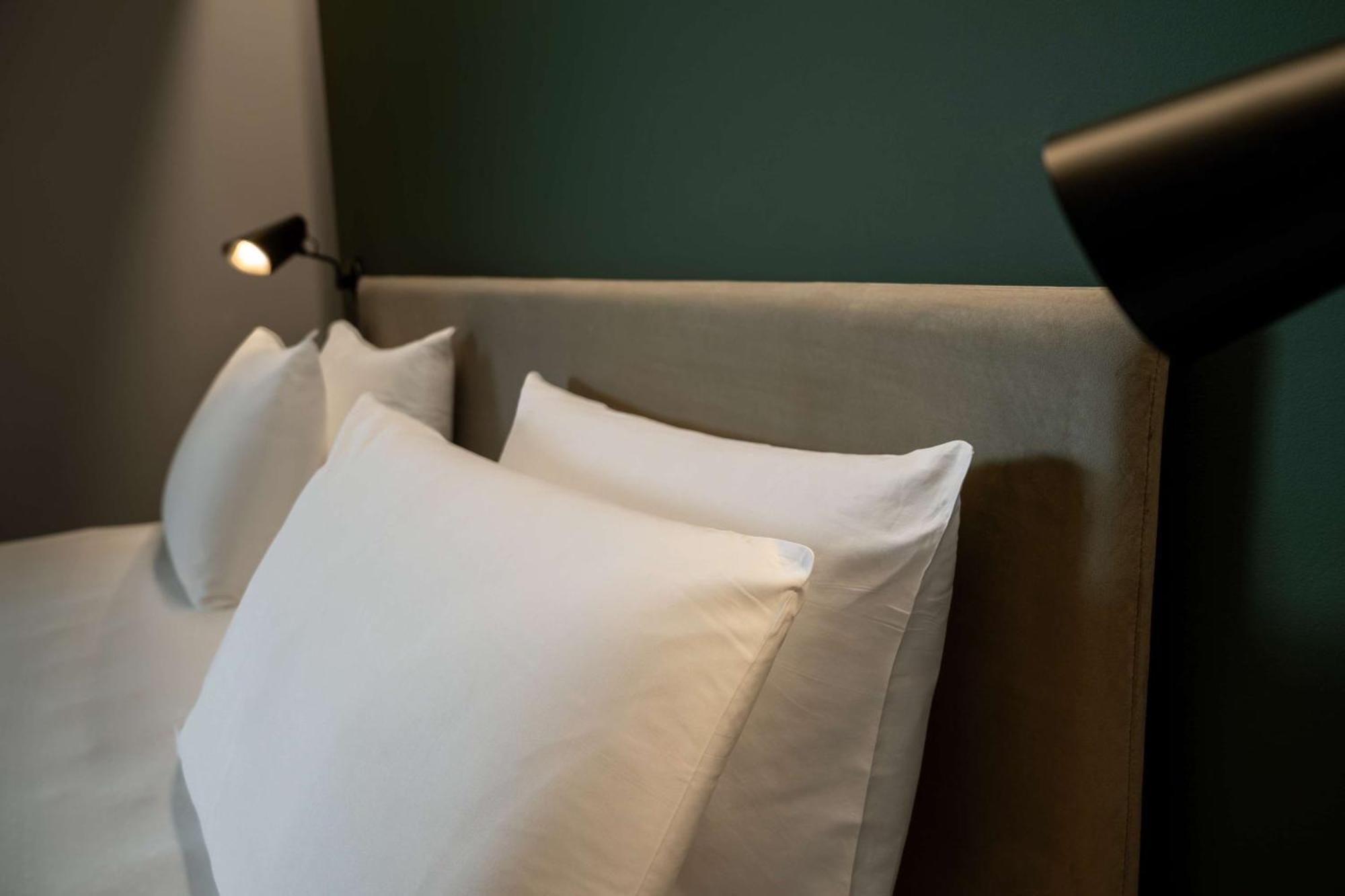 Radisson Blu Hotel, Bergamo Choruslife ภายนอก รูปภาพ