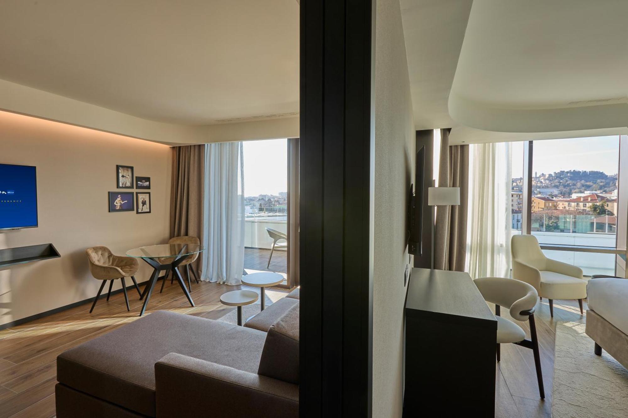 Radisson Blu Hotel, Bergamo Choruslife ภายนอก รูปภาพ