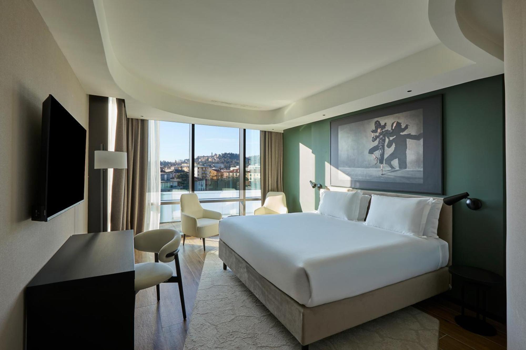 Radisson Blu Hotel, Bergamo Choruslife ภายนอก รูปภาพ